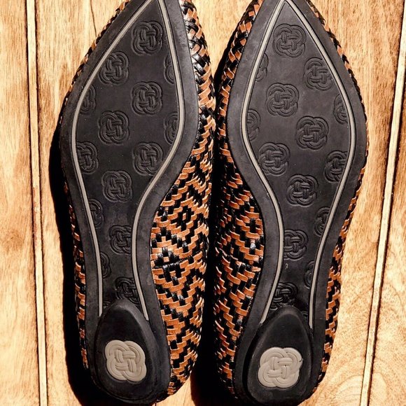 Elliott Lucca sz US 6 Leather Bonita Aztec Flats Black / Tan - Picture 8 of 9